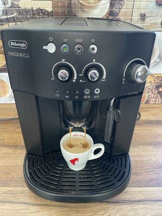 Aparat cafea DeLonghi