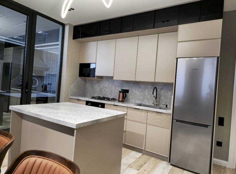 ЖК "Riyoziy" Боткина ор-р: Вундеркинд школа 5/8/8 337м2