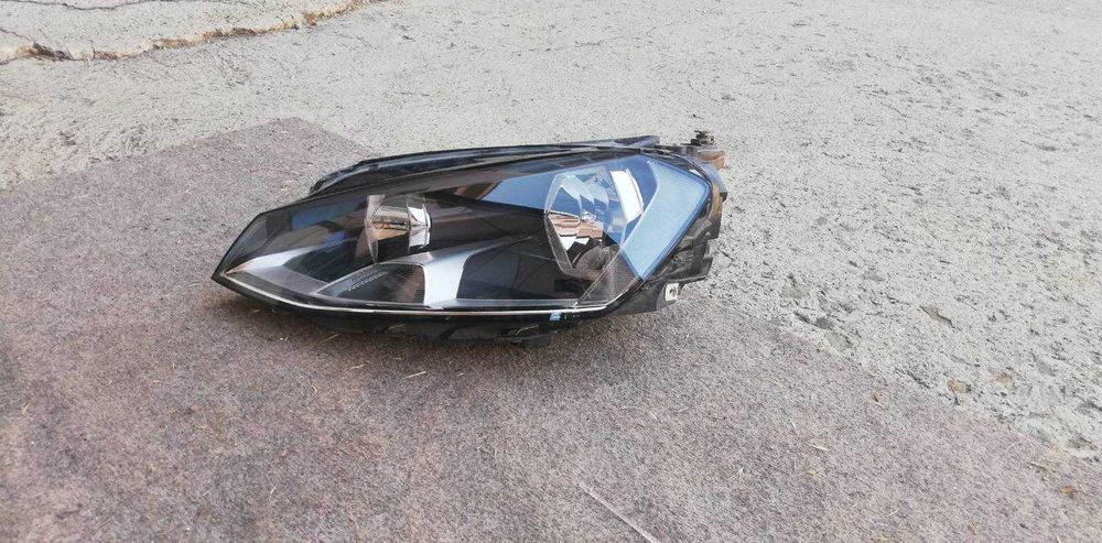 Фар ляв ГОЛФ 7 2017