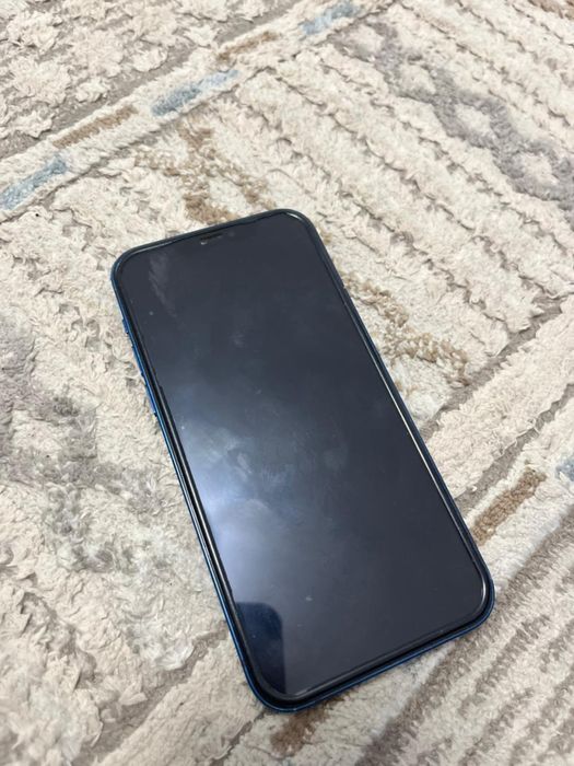 Айфон 12 в отличном состоянии