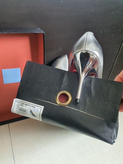 Pantofi argintii Il Passo