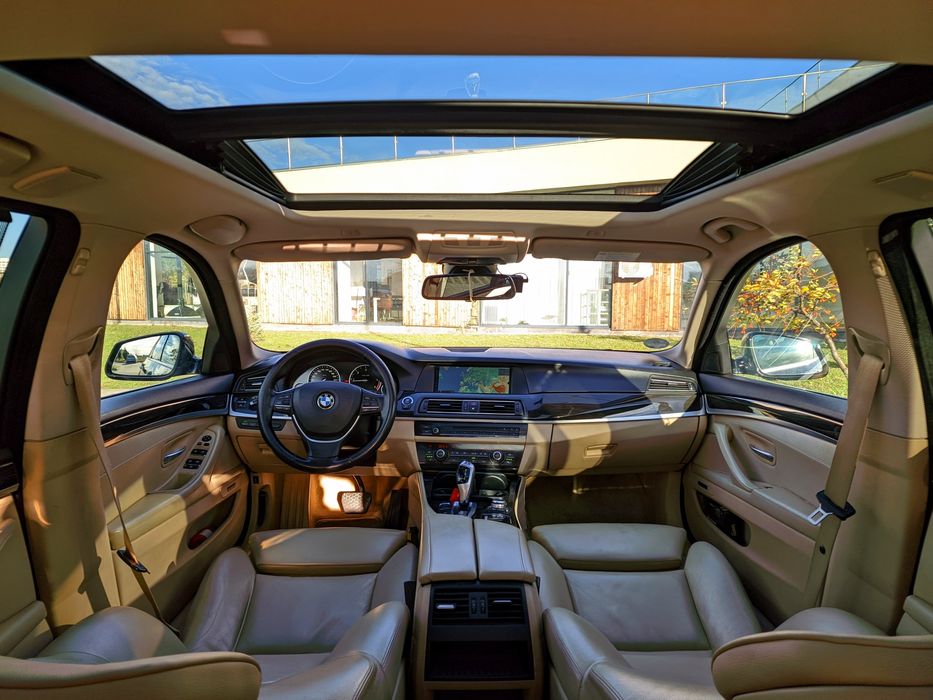 BMW Seria 5 F11 - Distronic // Head-Up // xDrive // SoftClose