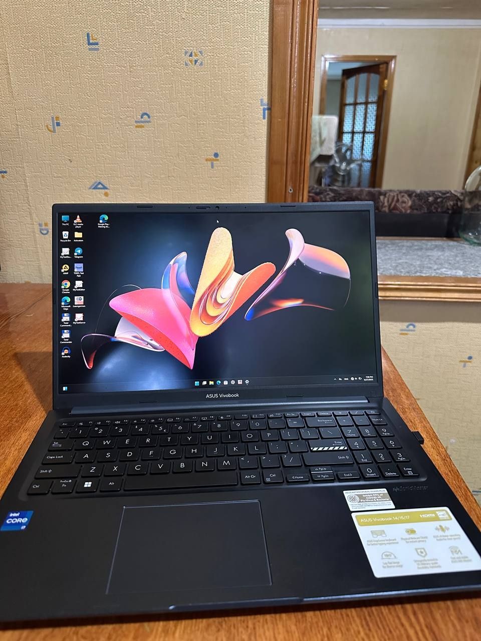 ASUS VivoBook i7 | 512GB SSD | 3D ishlovga mos | Ideal holat!