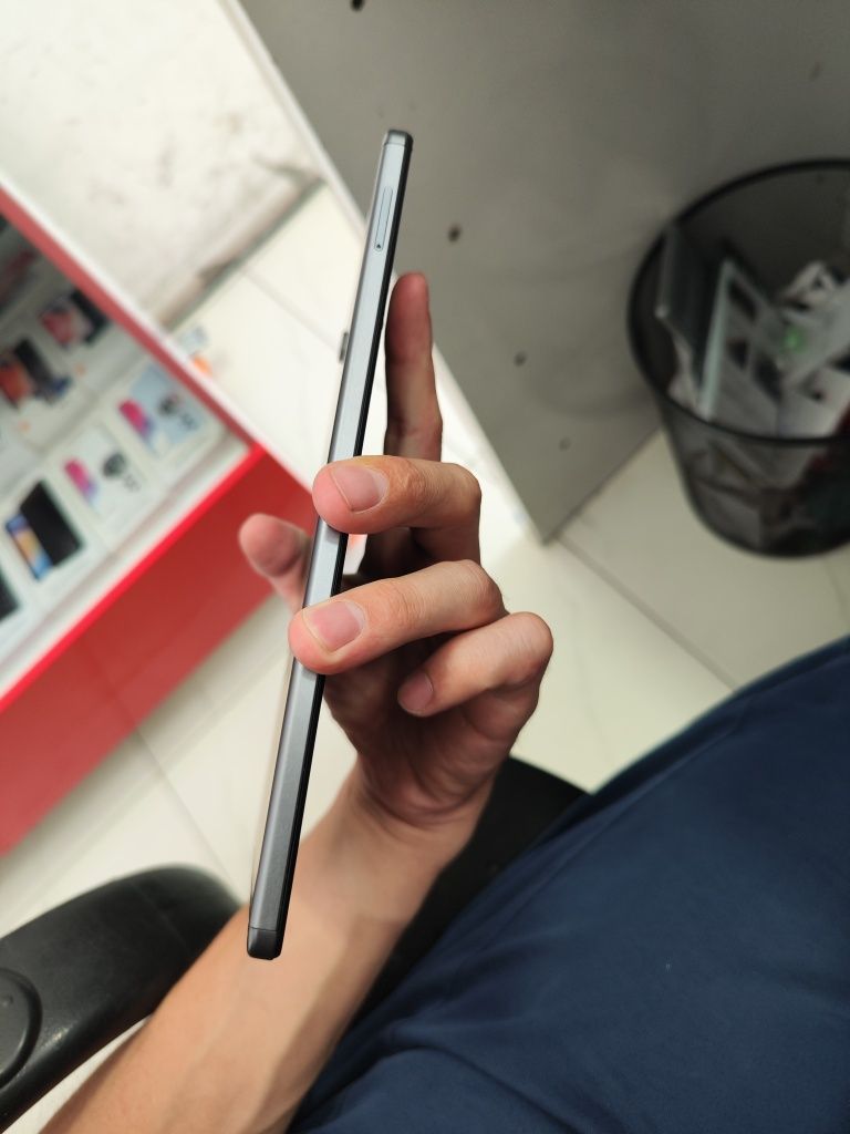 Galaxy. Tap A7 lite