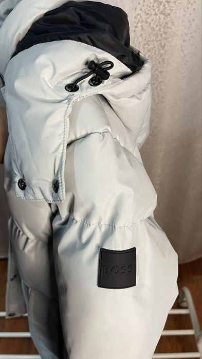 Geaca Boss calitate premium