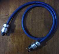 Продам качественный силовой кабель Furutech FP-3TS20 1,5 метра