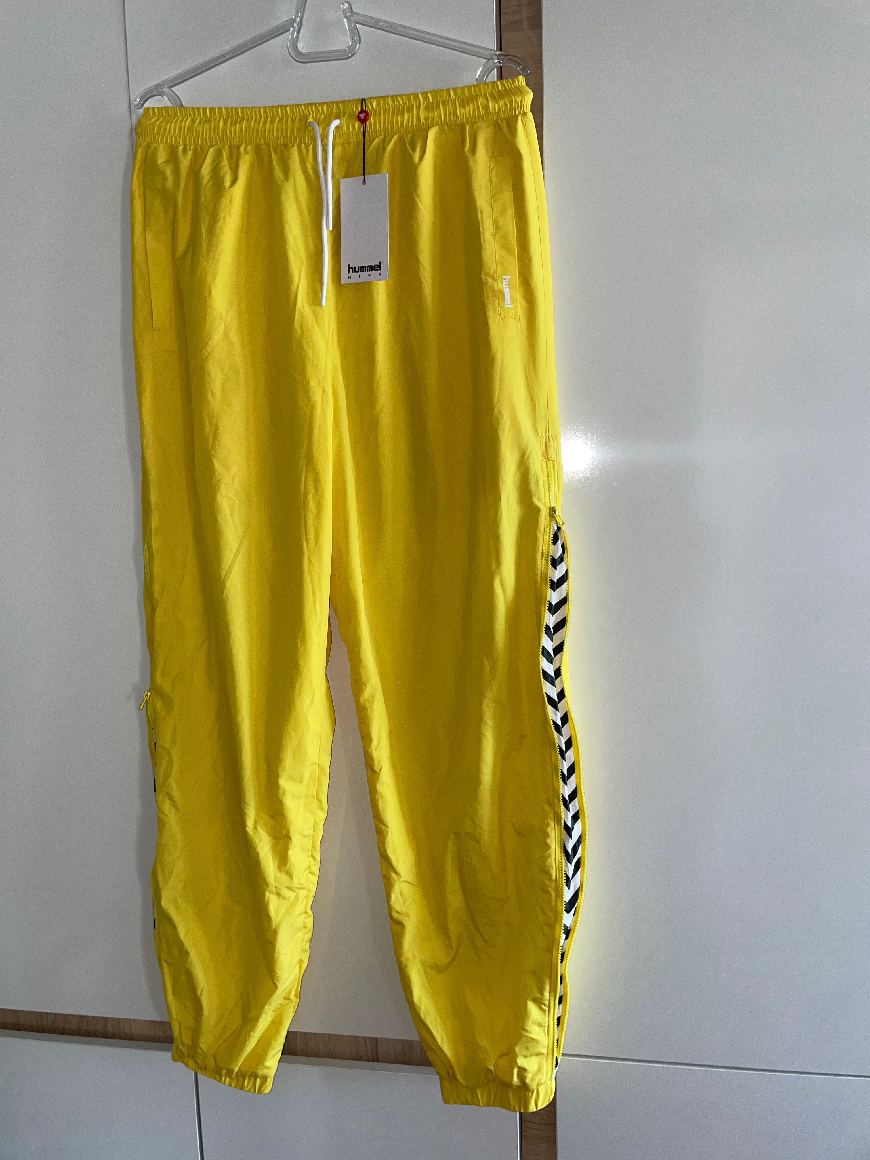 Спортно долнище Hummel