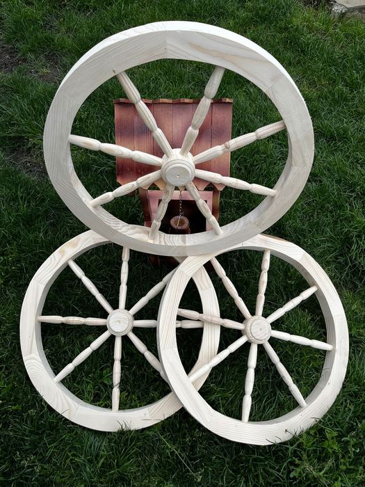 Roată ornament lemn