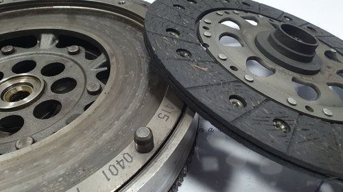 Kit ambreiaj  BMW 3 V E90 2004 - 2012 124033610 / 124 0336 10