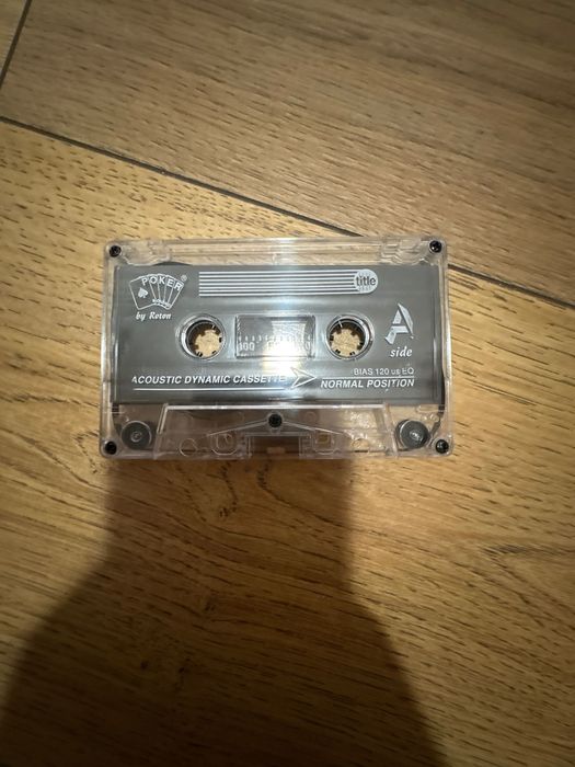 Vand casetă de muzica Kitaro silver cloud (NU ACCEPT PLATI CU CARDUL)