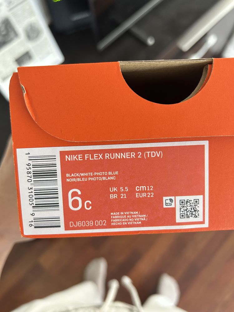 Nike flex runner 2 22 номер