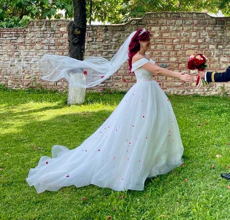 Rochie de mireasă tip A-line/ prințesă - ivoire, sclipici fin