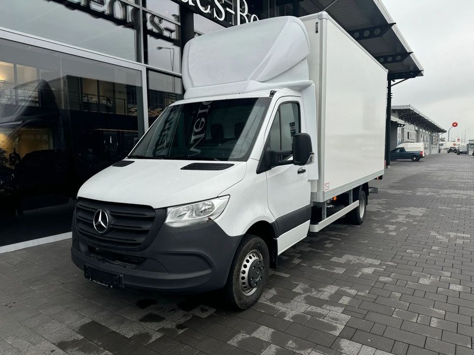 Mercedes-Benz Sprinter 517 CDI Box cu Lift Sprinter 517 CDI Box cu Lift