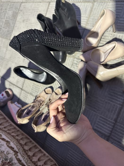 Продам туфли все по 3000 тг