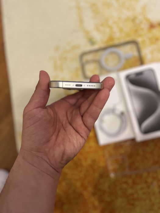 Iphone 15 pro white titanium 256gb EMAG ,GARANTIE, BON FISCAL