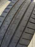 Avnelope vara Michelin si Continental , 235/45/18