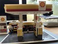 Set Lego Cada Benzinaria Shell + Magazin Shell + Statie electrica