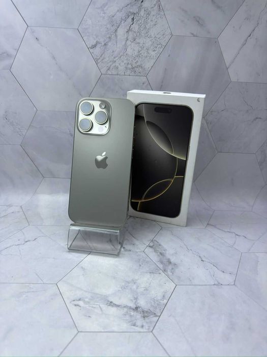 iPhone 16 Pro 128ГБ E-Sim/Айфон/Рассрочка до60 месяцев/"Лидер Ломбард"