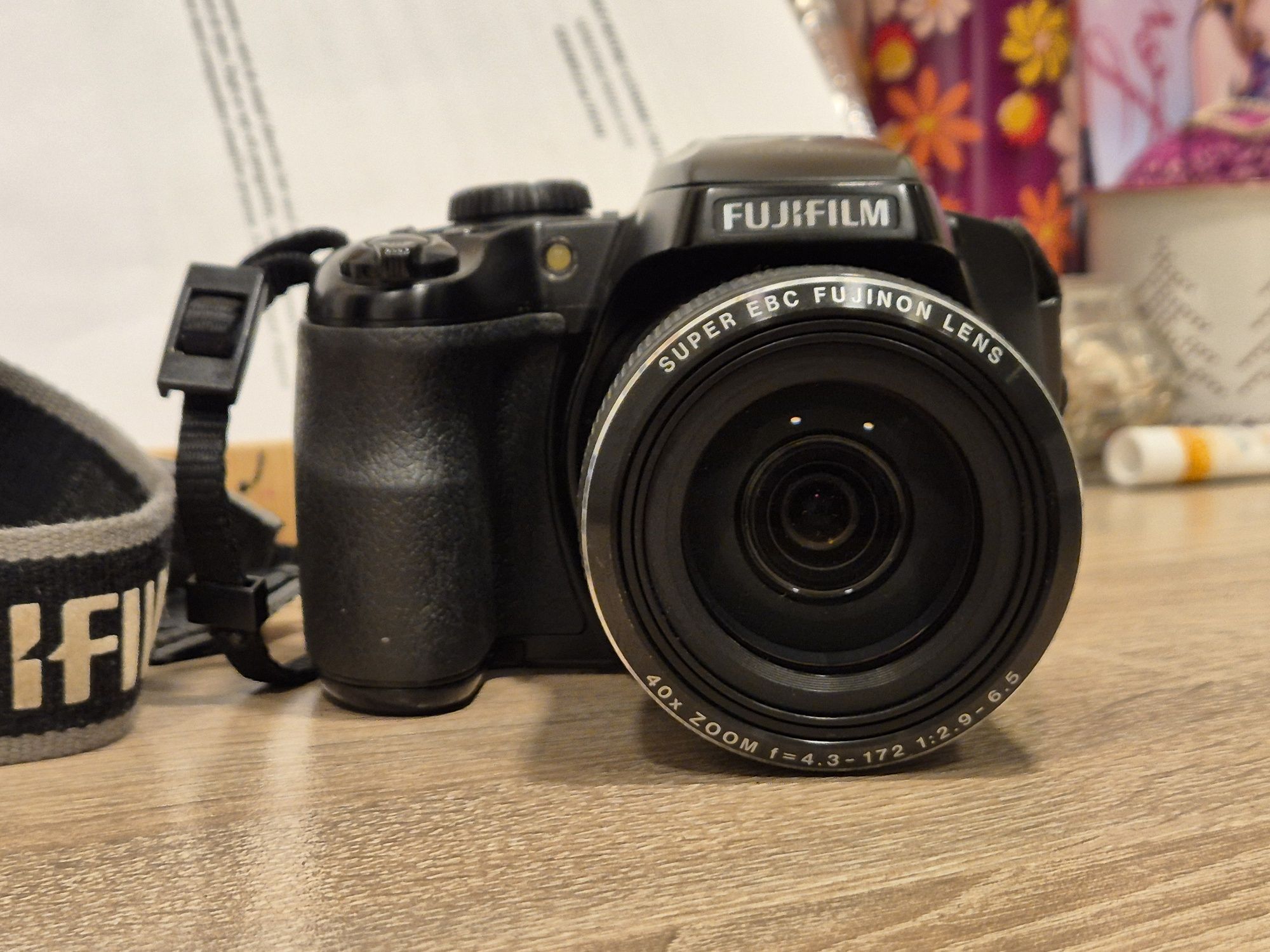 Camera foto Fujifilm Finepix S8200