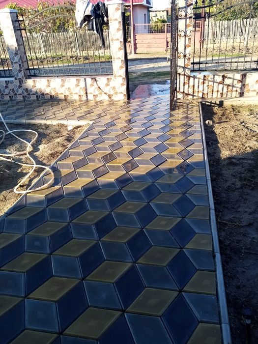 Pavaje pentru casa si gradina Pavele modele diferite romb 3D patrate