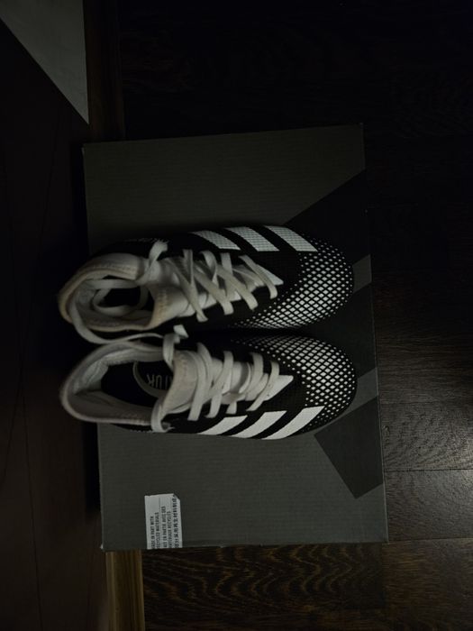 Ghete Predator marime: 31 cu crampoane mari