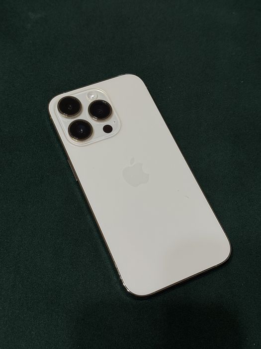 Iphone 14 pro GOLD