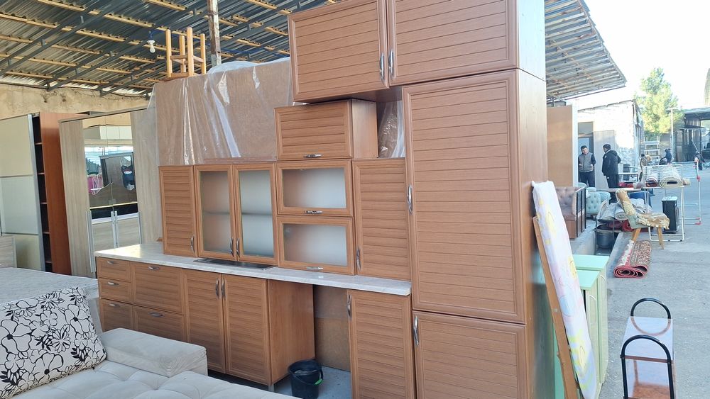 Срочно продам Кухонный гарнитур цены в описание