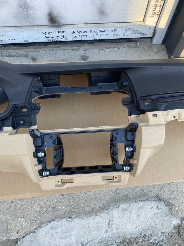 Plansa bord bmw seria 5 f10, f11