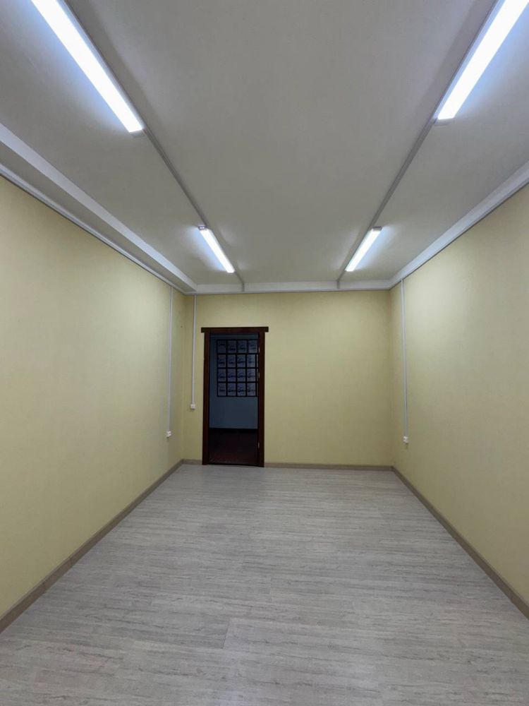 Аренда офис Метро Мирзо Улугбек 3 этаж есть 4 комнаты