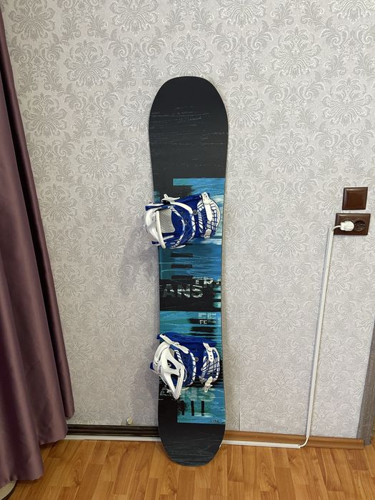 Placa snowboard 153 cm trans cu legaturi