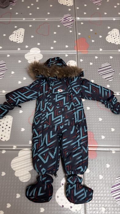 Зимний детский комбинезон