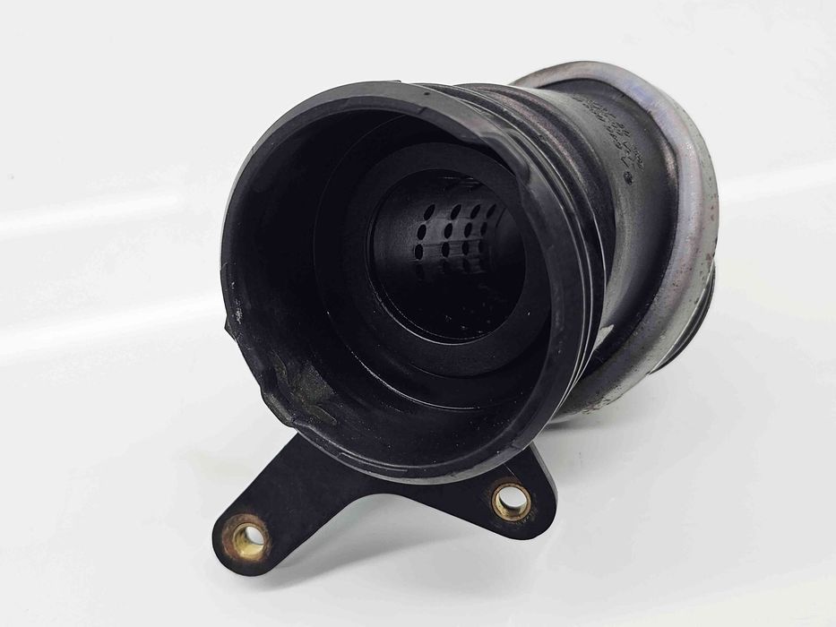Rezonator aer Mercedes Clasa C (W203) [Fabr 2000-2007] A6460980407 2.2