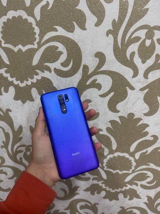 Redmi9 sotiladi xolati yaxshi
