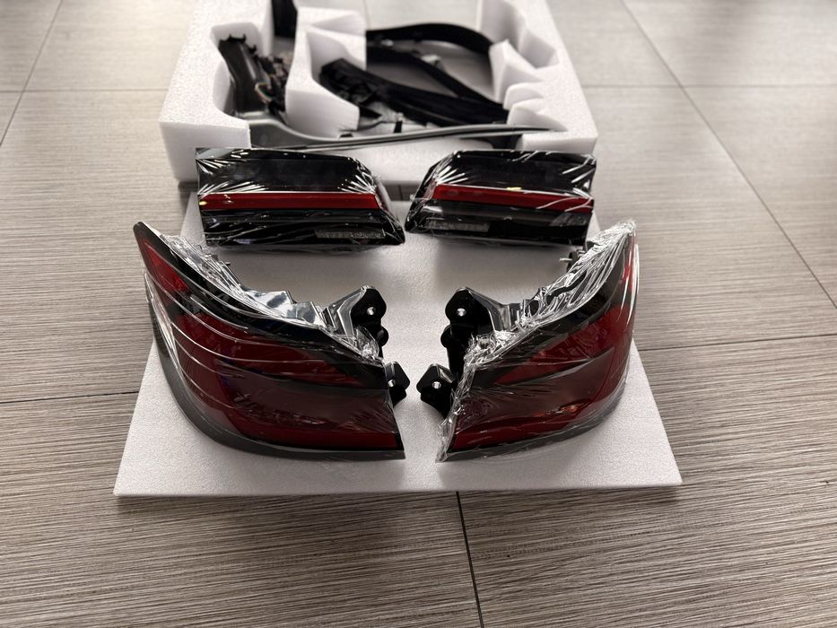 Стопове BMW G30 F90 LCI фейслифт  tail lights