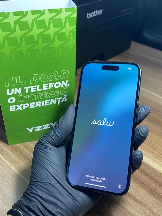 iPhone 15 / 256 GB / Sănătate baterie 100% / Nou desigilat