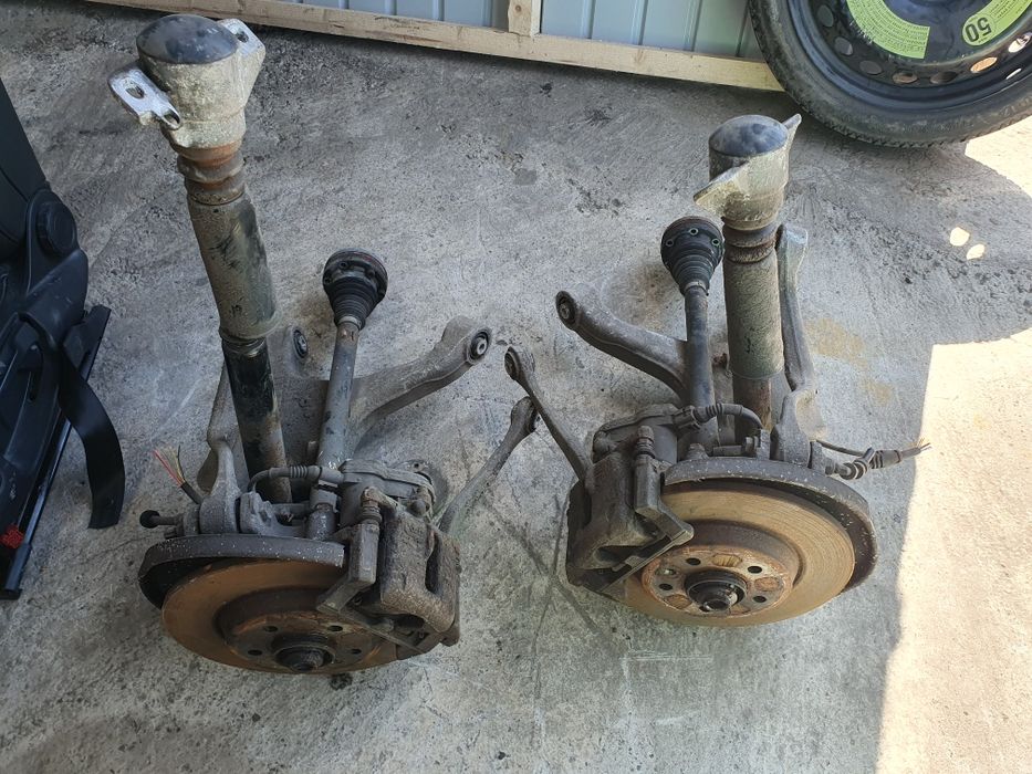 Etrier electric audi a4 b8