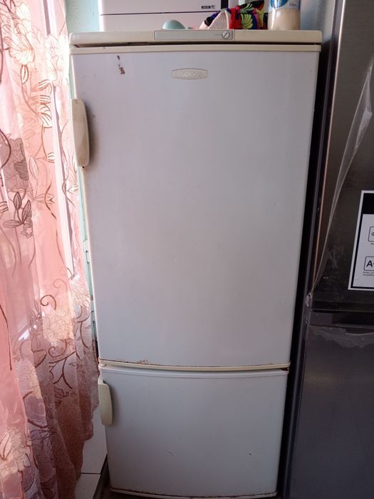 Тезда холодильник сотилади