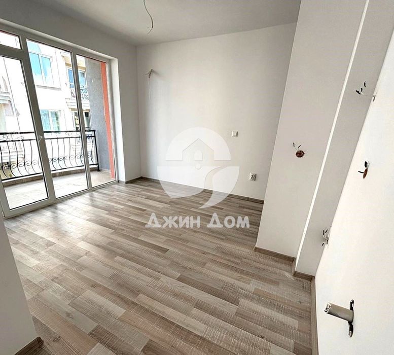 Продава се Двустаен апартамент в Свети Влас - 63 кв.м за 1493 €/кв.м - Снимка #2
