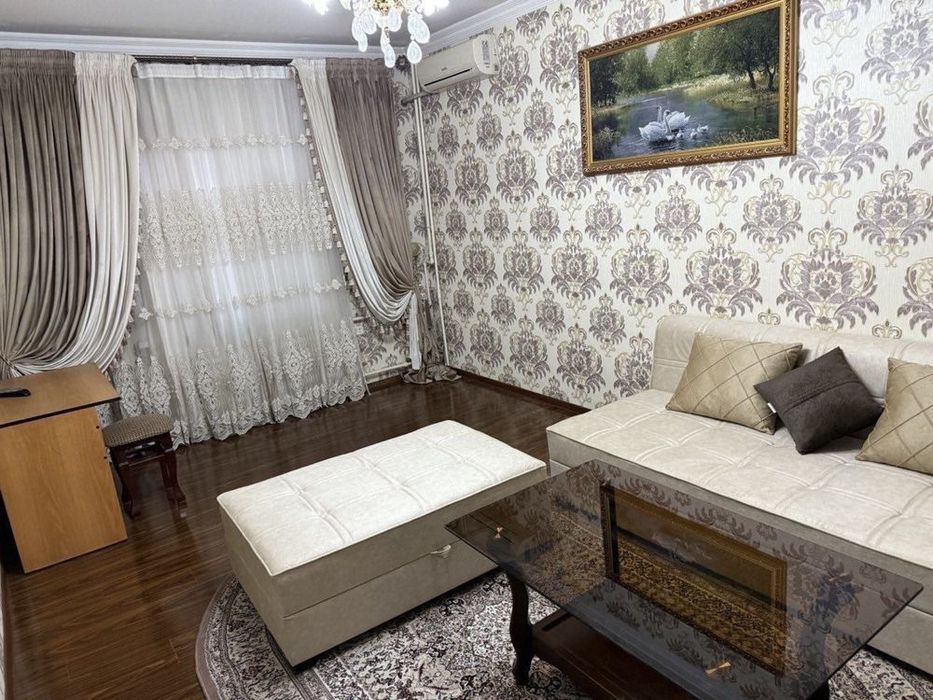 Сдаётся квартира 2х ком Мирзо-Улугбек метро Максим Горького ID : 09242