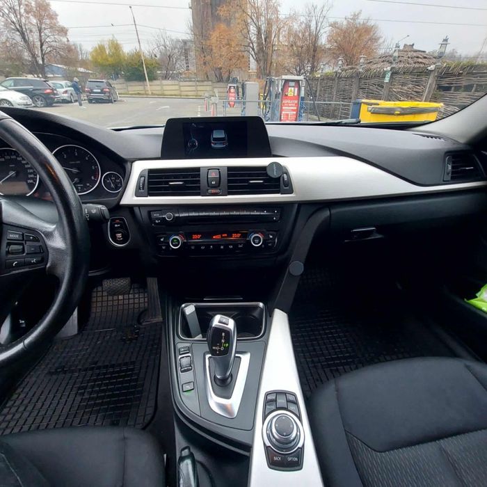 BMW f31 seria 3  320