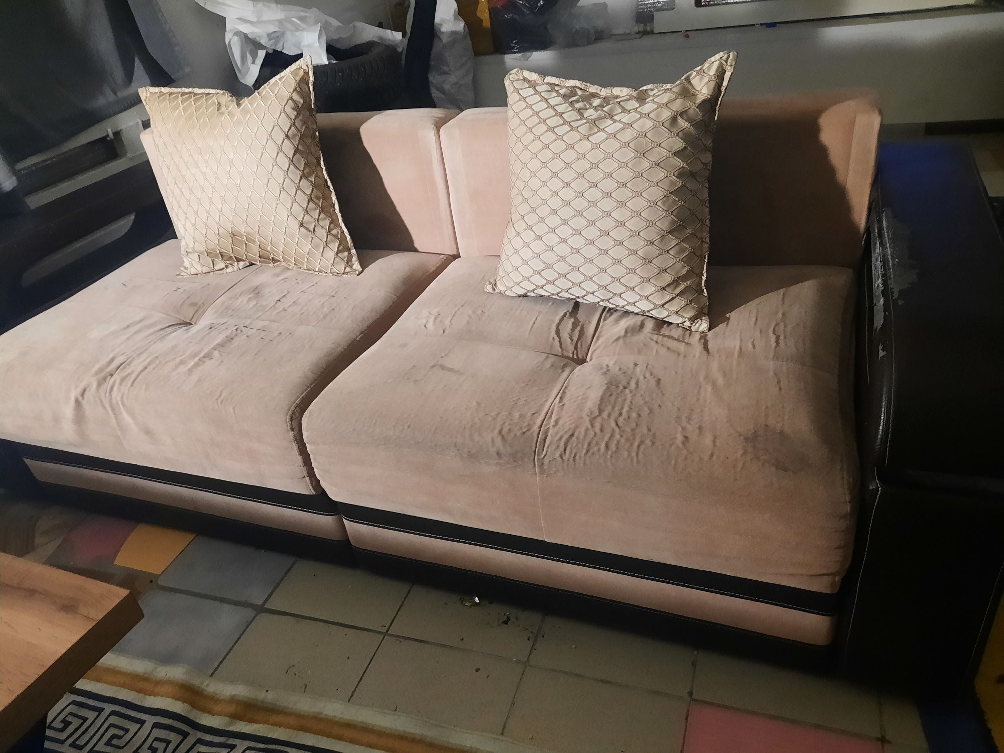 Продам Диван Срочно