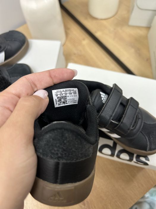 Adidas VL court 22/23 размер