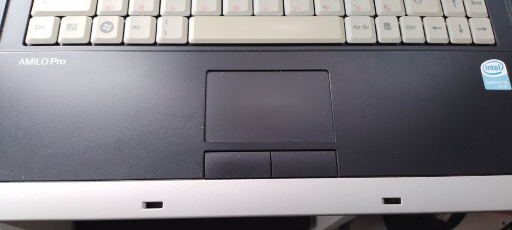 Лаптоп Fujitsu Siemens