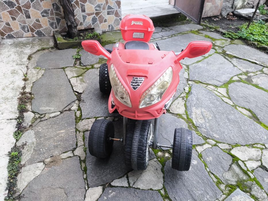 Бързо детско моторче