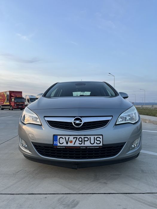 Opel Astra J 2010 *KM REALI