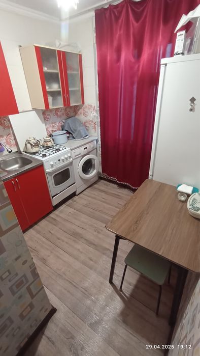 Сдам двухкомнатную квартиру на длительный срок