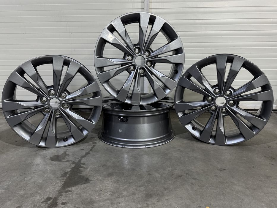 Set patru jante aliaj 18 6x 114.3 Mercedes X Class  Navara
