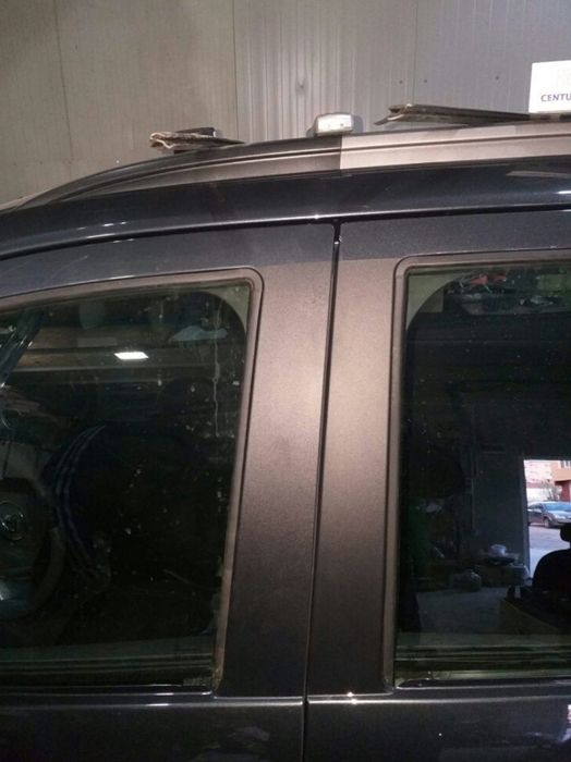 Autocolant montanti/ stalpi Dacia Lodgy