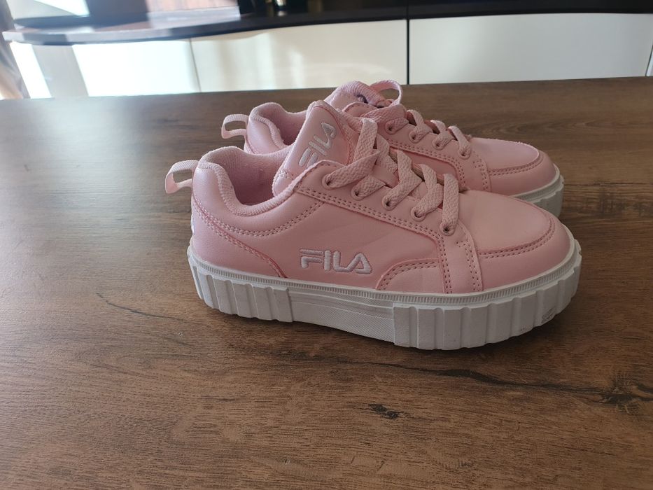 Детски маратонки Фила