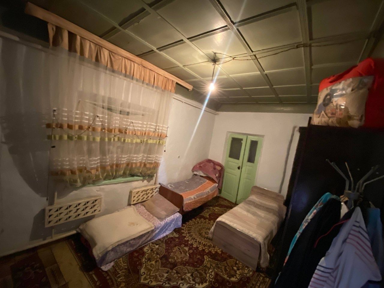 Уй сотилади!!! 5-сотих 6-хона.35000$